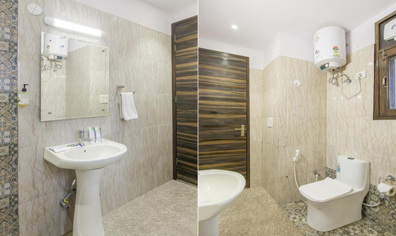 Treebo Swastika Premium Hotel Noida Ngoại thất bức ảnh